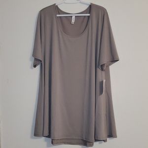 NWT LULAROE Perfect T